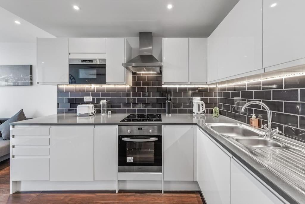One Bedroom Flat In London Bp36 ภายนอก รูปภาพ