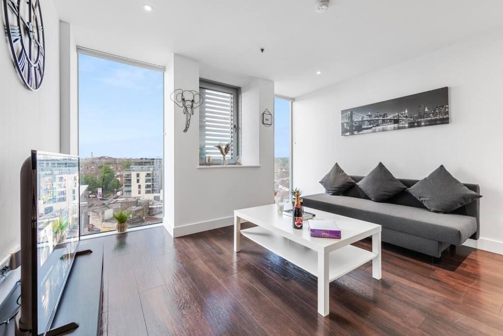 One Bedroom Flat In London Bp36 ภายนอก รูปภาพ
